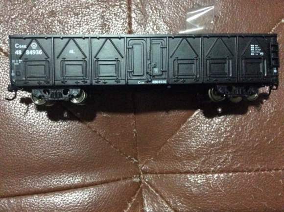 NBA五大球鞋之最:弹簧鞋被禁穿 乔丹一球鞋卖出19万美金“ayx官方网站”(图1) 爱游戏(ayx)中国官方网站