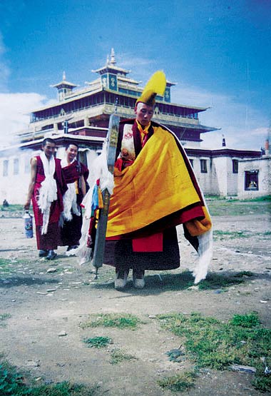 中央政法委等十部门团结发文:增强和革新住宅物业治理事情|爱游戏(ayx)中国官方网站(图2) 爱游戏(ayx)中国官方网站