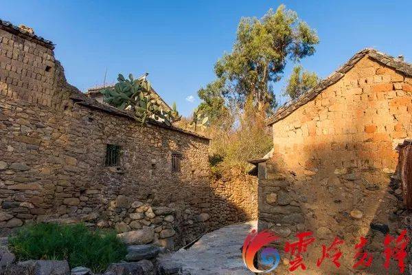 ‘爱游戏(ayx)中国官方网站’EXO朴灿烈再次挑战演技 这次的表现会如何?(图4) 爱游戏(ayx)中国官方网站