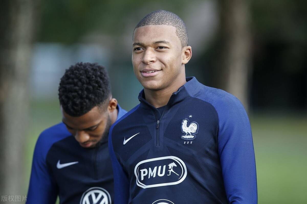 爱游戏(ayx)中国官方网站-
欧国联:瑞典VS法国(图2) 爱游戏(ayx)中国官方网站-
欧国联:瑞典VS法国(图2)