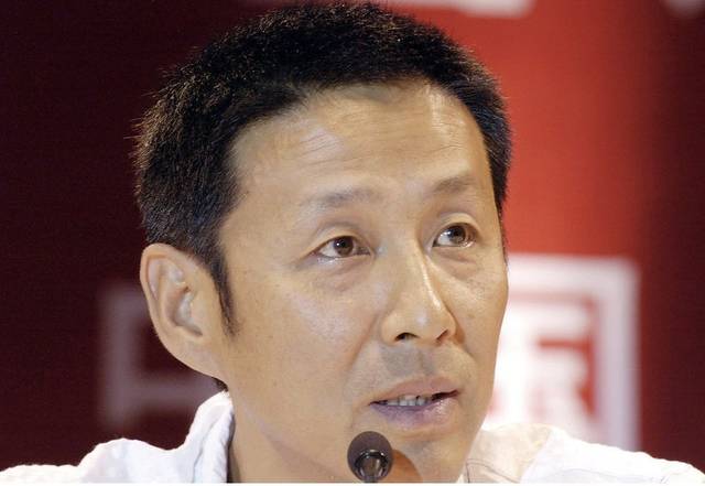 ‘爱游戏(ayx)中国官方网站’又一国潮品牌崛起,签下林书豪的特步能否有大突破(图1) 爱游戏(ayx)中国官方网站