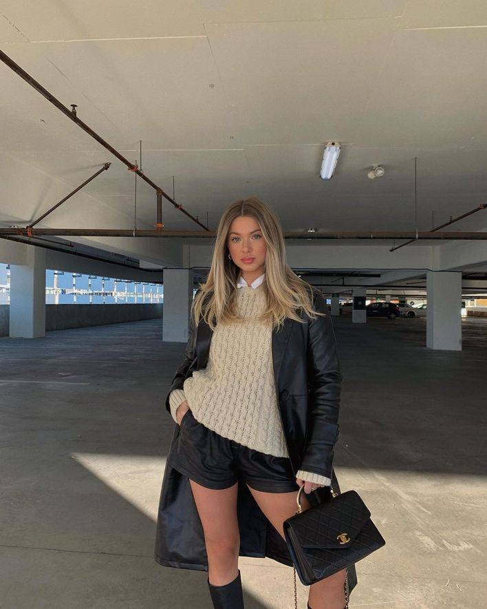 *
短裤显瘦穿搭法：谁说冬天不能穿短裤？除皮裤、百慕大短裤外另有哪些裤子？【爱游戏（ayx）中国官方网站】(图4)